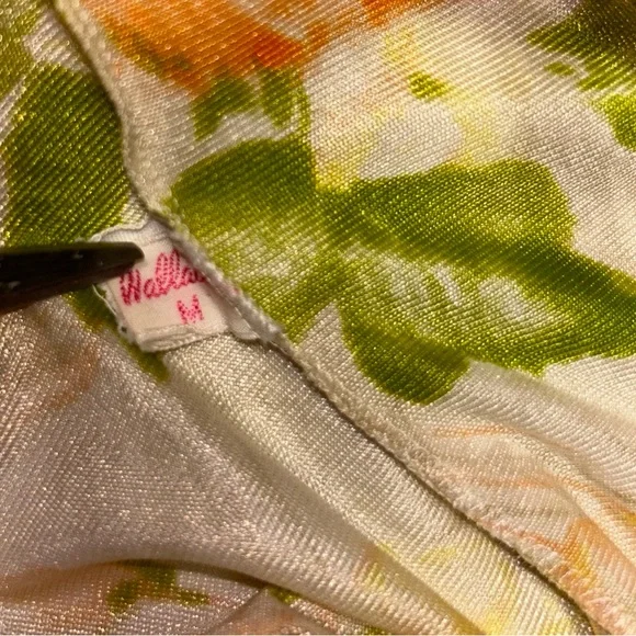 Virginia Wallace • Vintage • Medium • Yellow/Orange/Brown • Floral • Nightgown